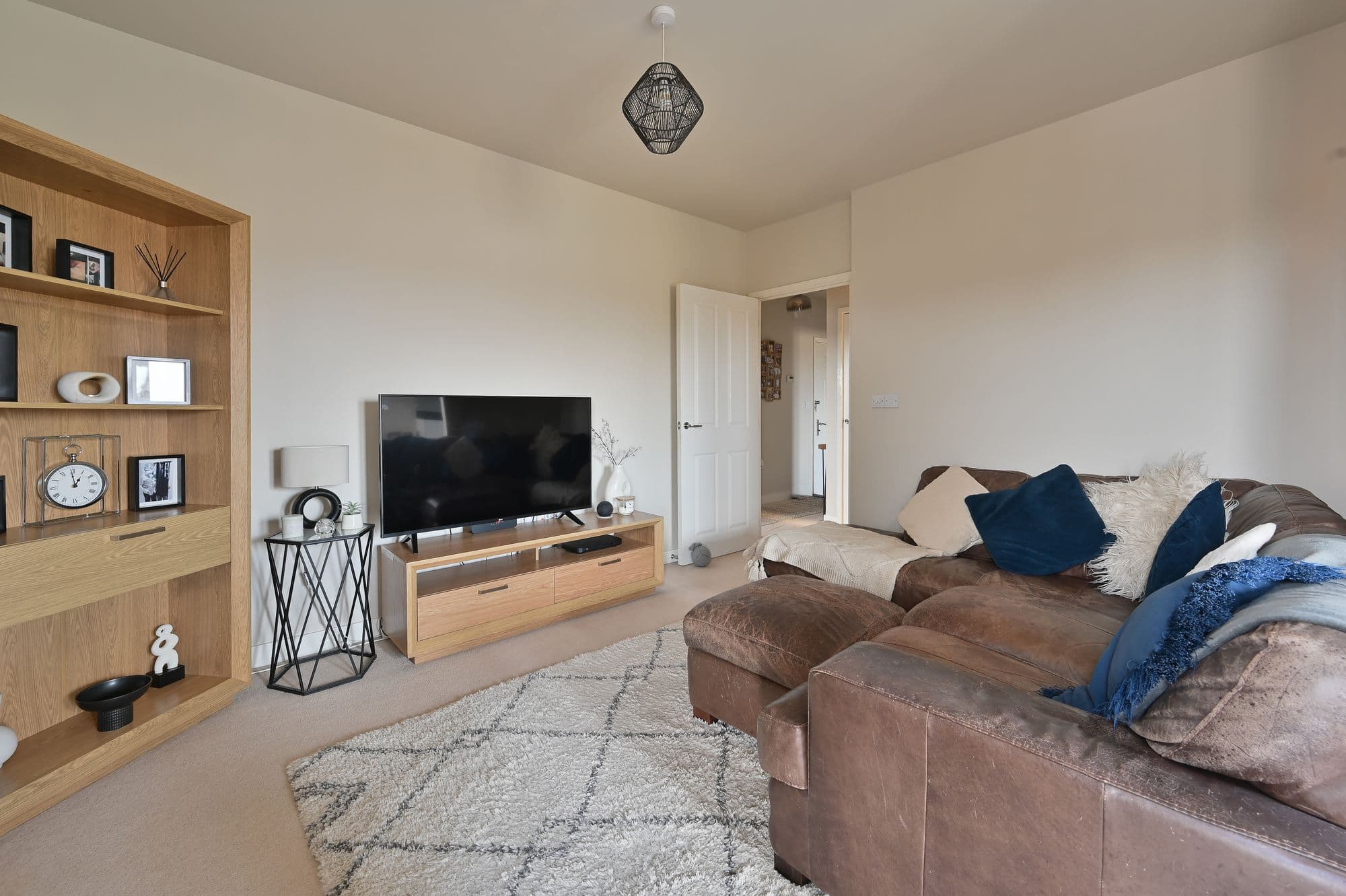 Baxter Road, Warhol Court, WD24