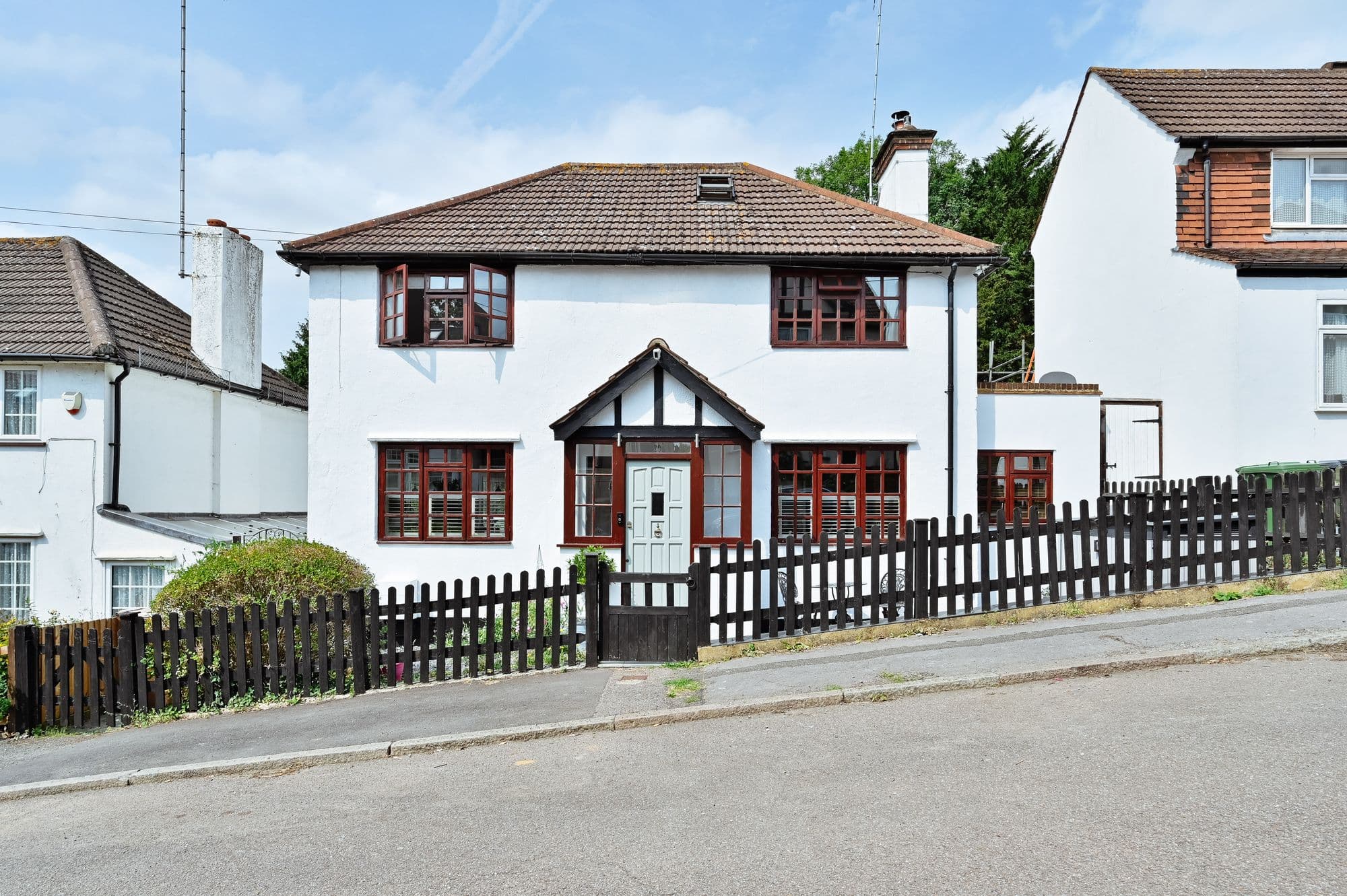 Cross Road, Watford, WD19