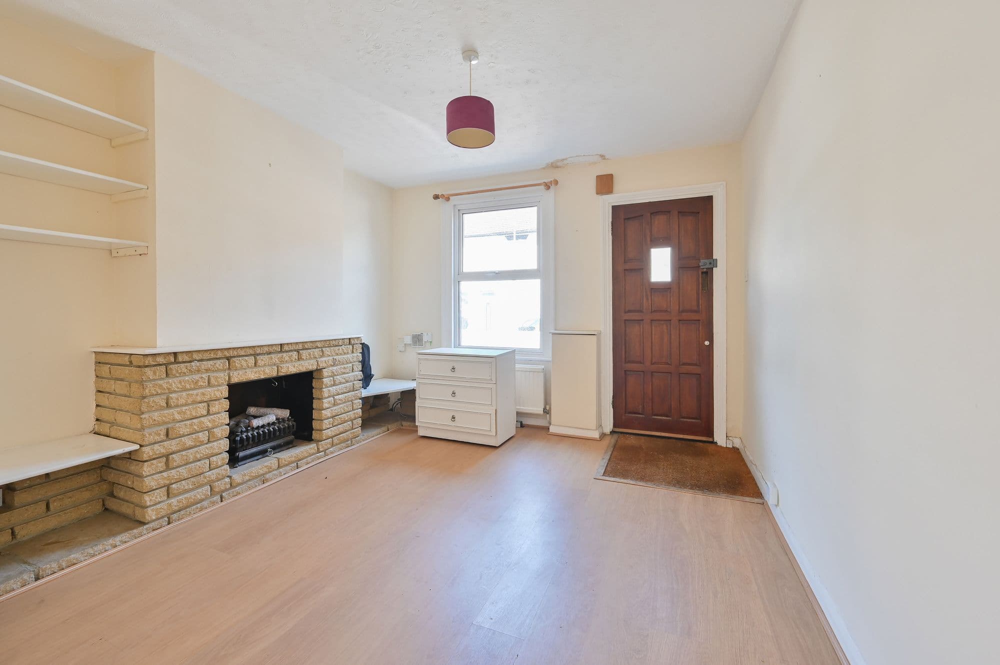 Cross Street, Watford, WD17