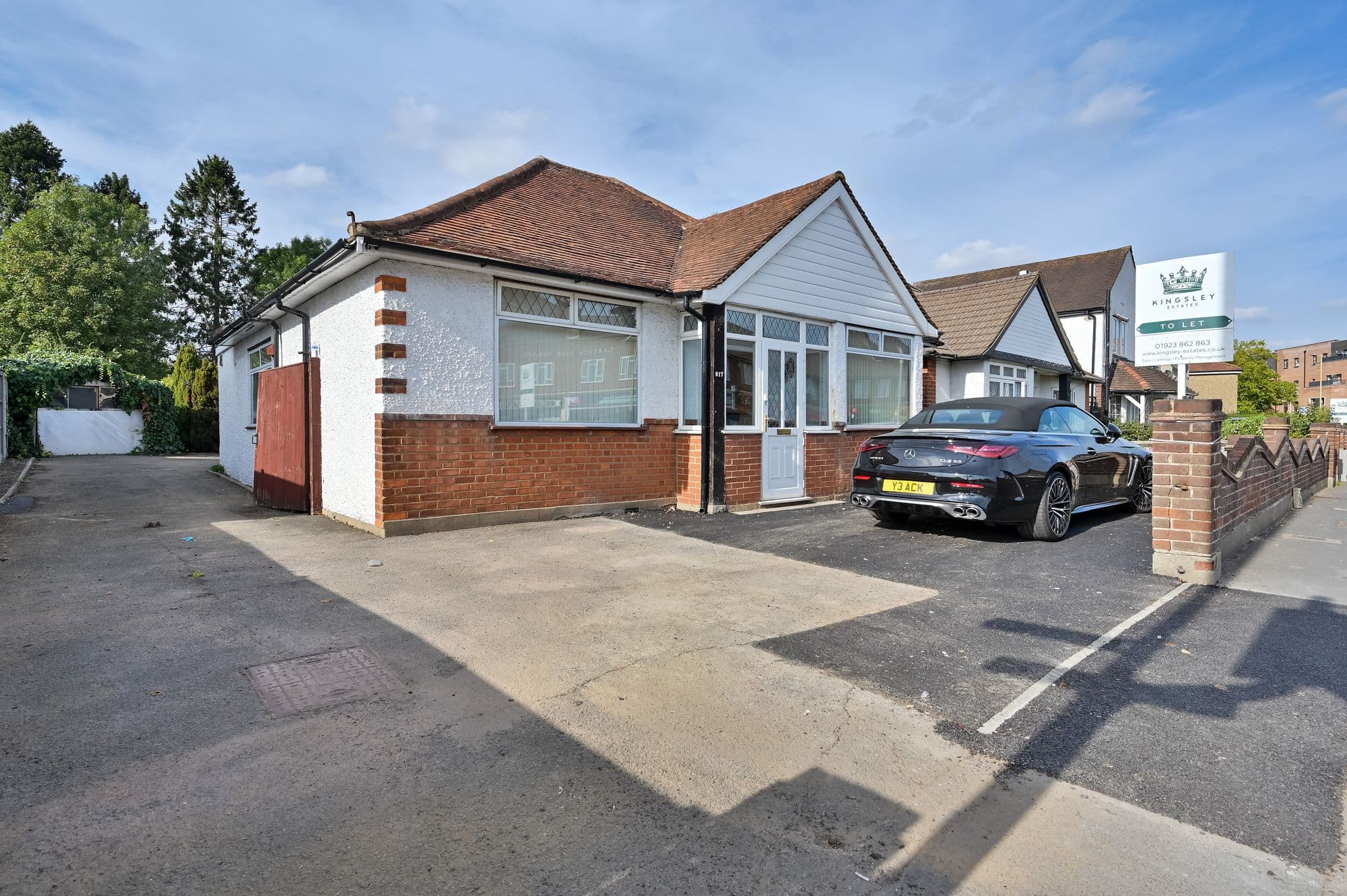 St. Albans Road, Watford, WD25